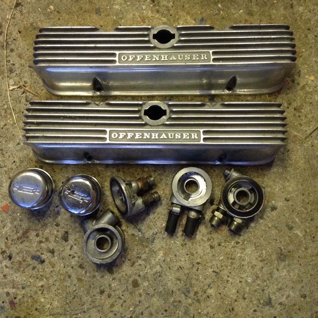 Offenhauser polished aluminium rocker covers for Rover V8 215 Buick V8