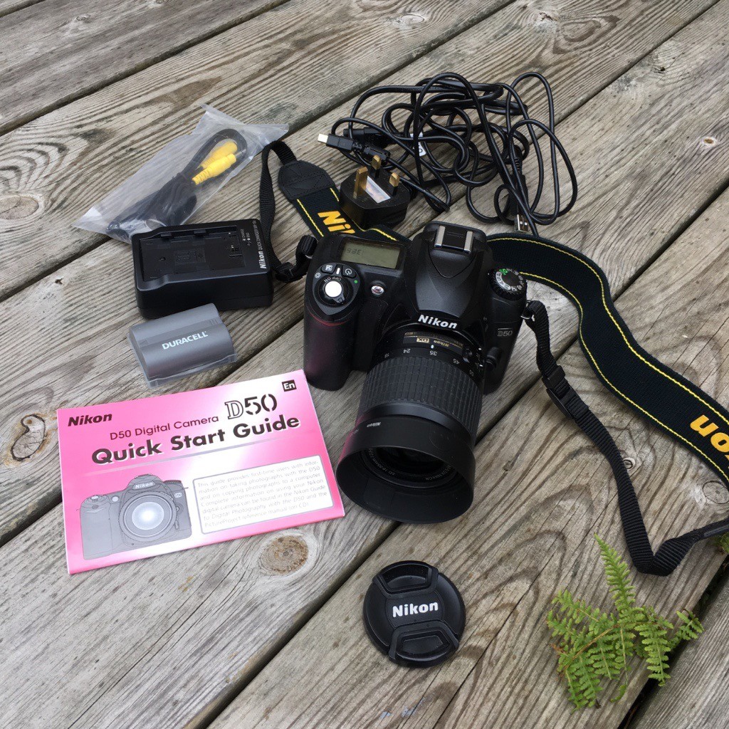 Nikon D50 Digital SLR Camera Kit Black incl. AFS Zoom Nikon 1855mm