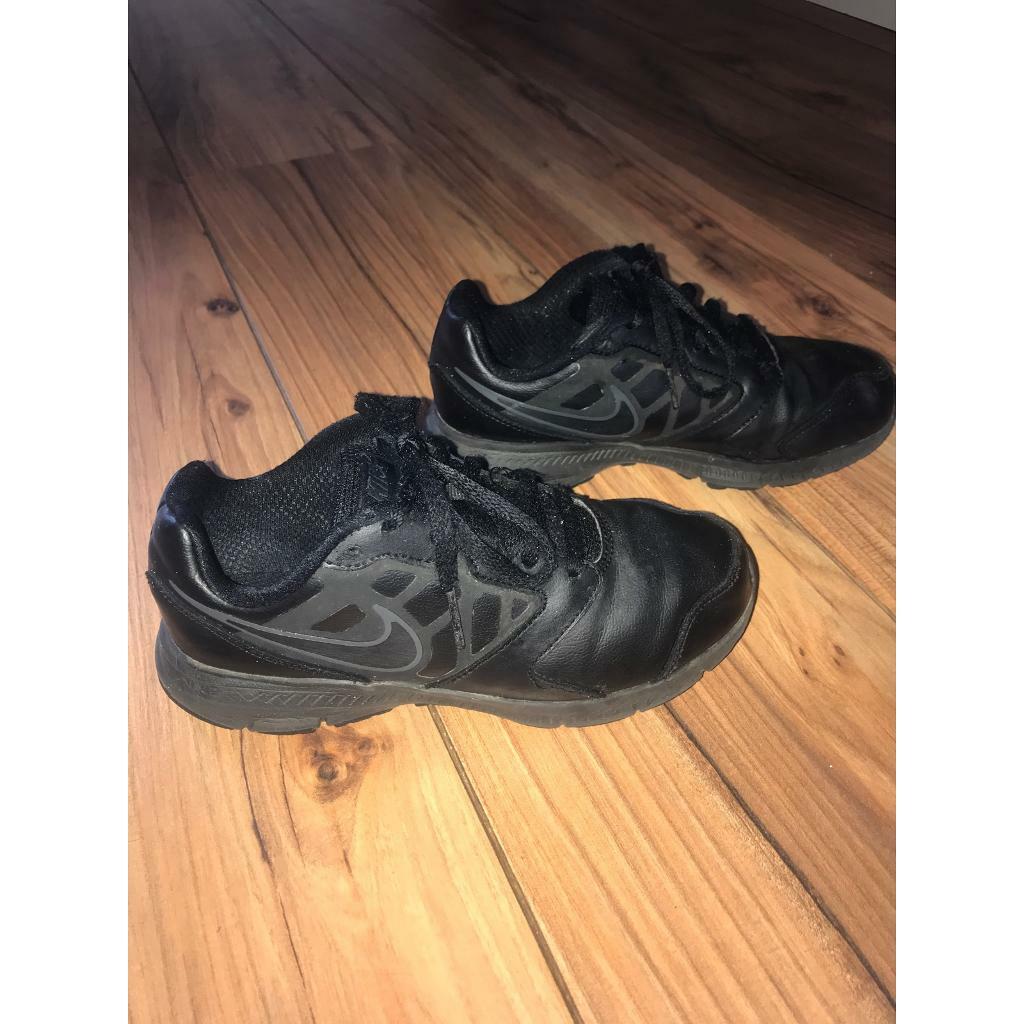nike trainers size 1