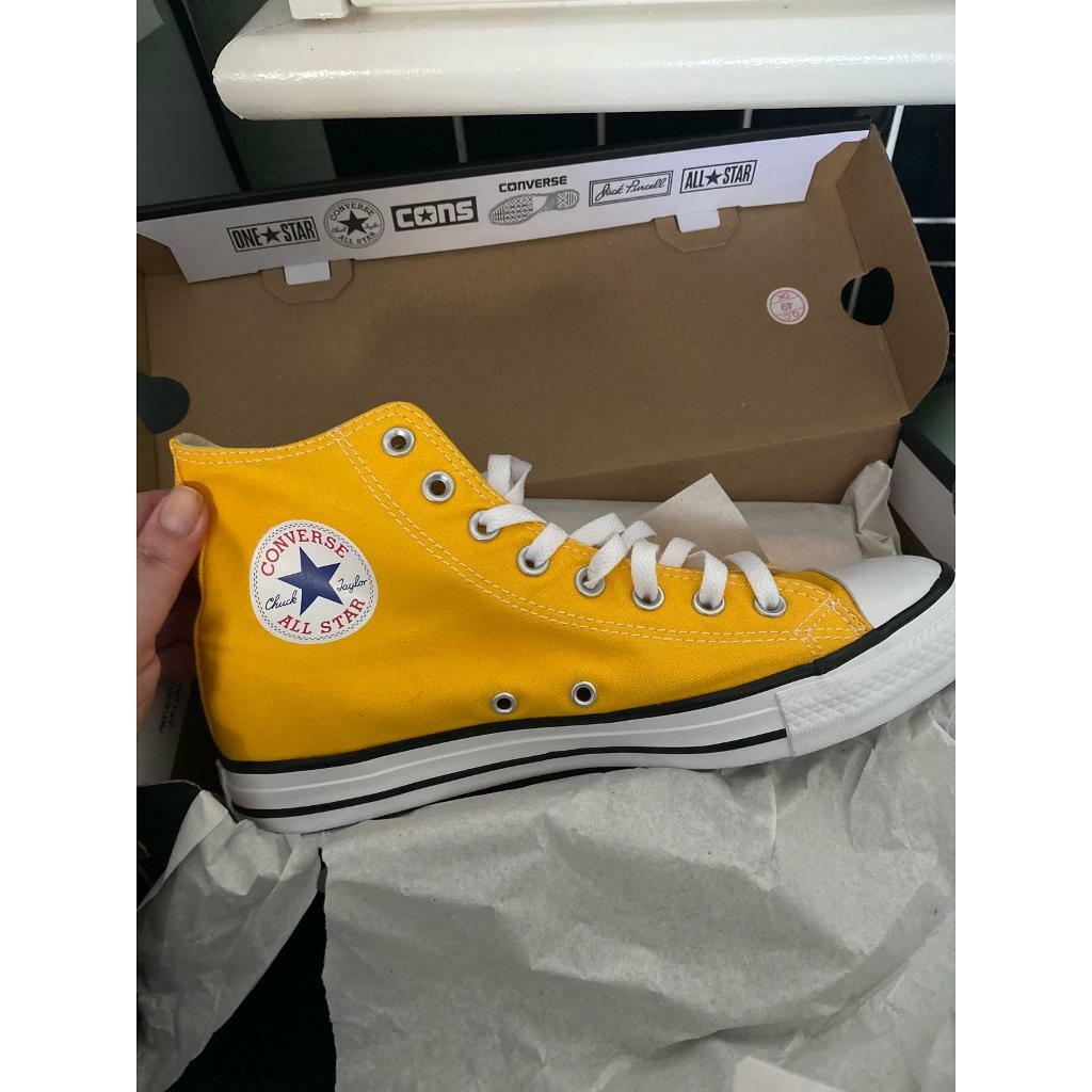 yellow converse size 8