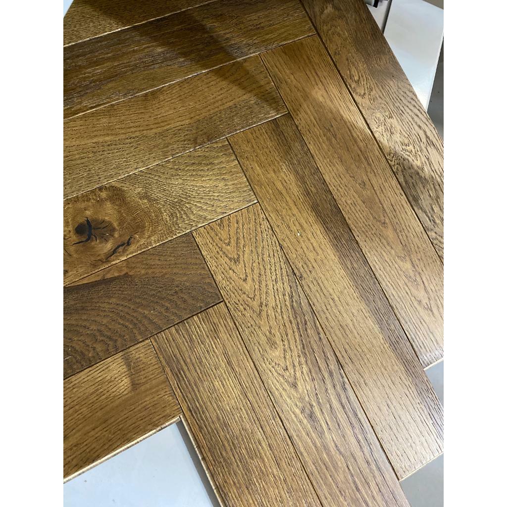 Oak engineered herringbone flooring in Southside, Glasgow Gumtree