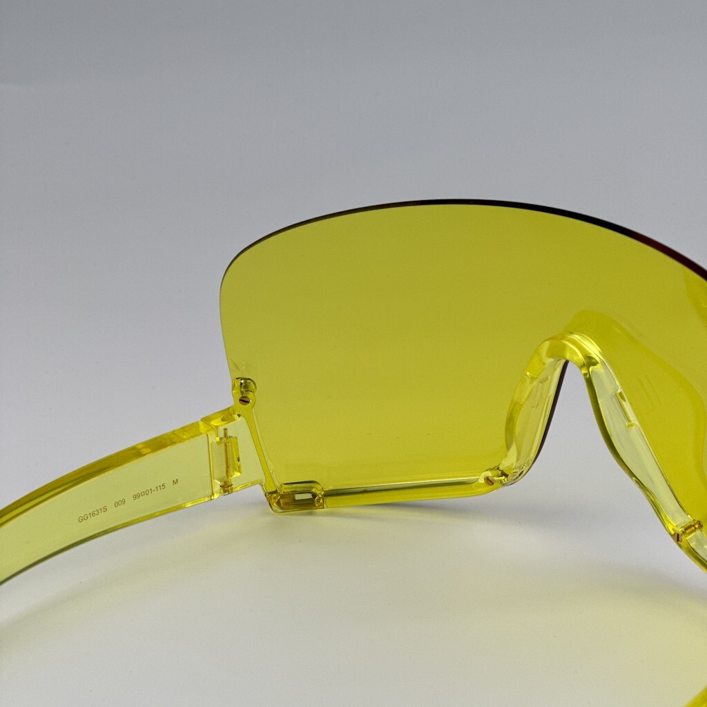 Pre-owned Gucci Gg1631s 009 Yellow Bright Yellow Shield Unisex Sunglasses
