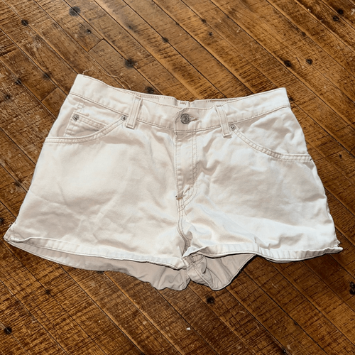 Levi 90's 37940 slim fit cream vintage 9 Jr wedgie shorts | eBay