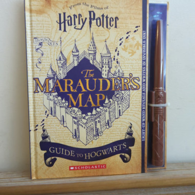 Brand New! Harry Potter Marauder's Map Guide to Hogwarts with Wand