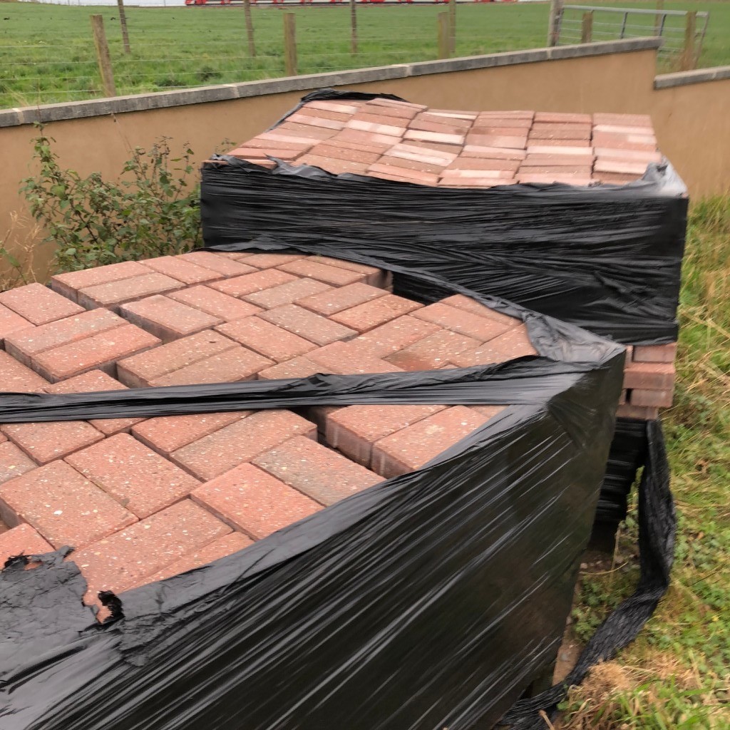 50 sq mt of Lock Block for Sale in Portlethen, Aberdeen Gumtree