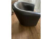 Leather chair 
