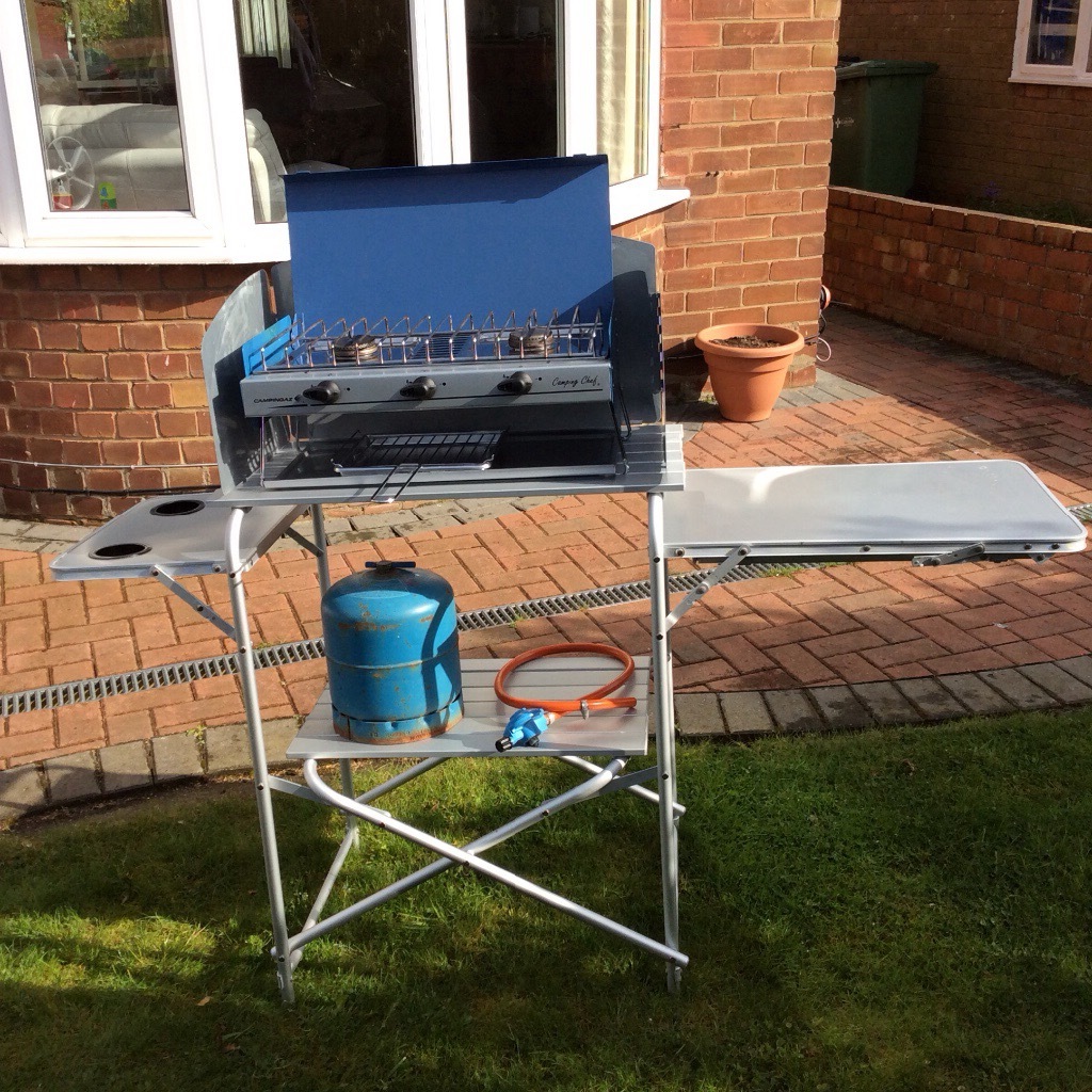 Camping Gaz Chef stove with hose , regulator and 907 gaz bottle in