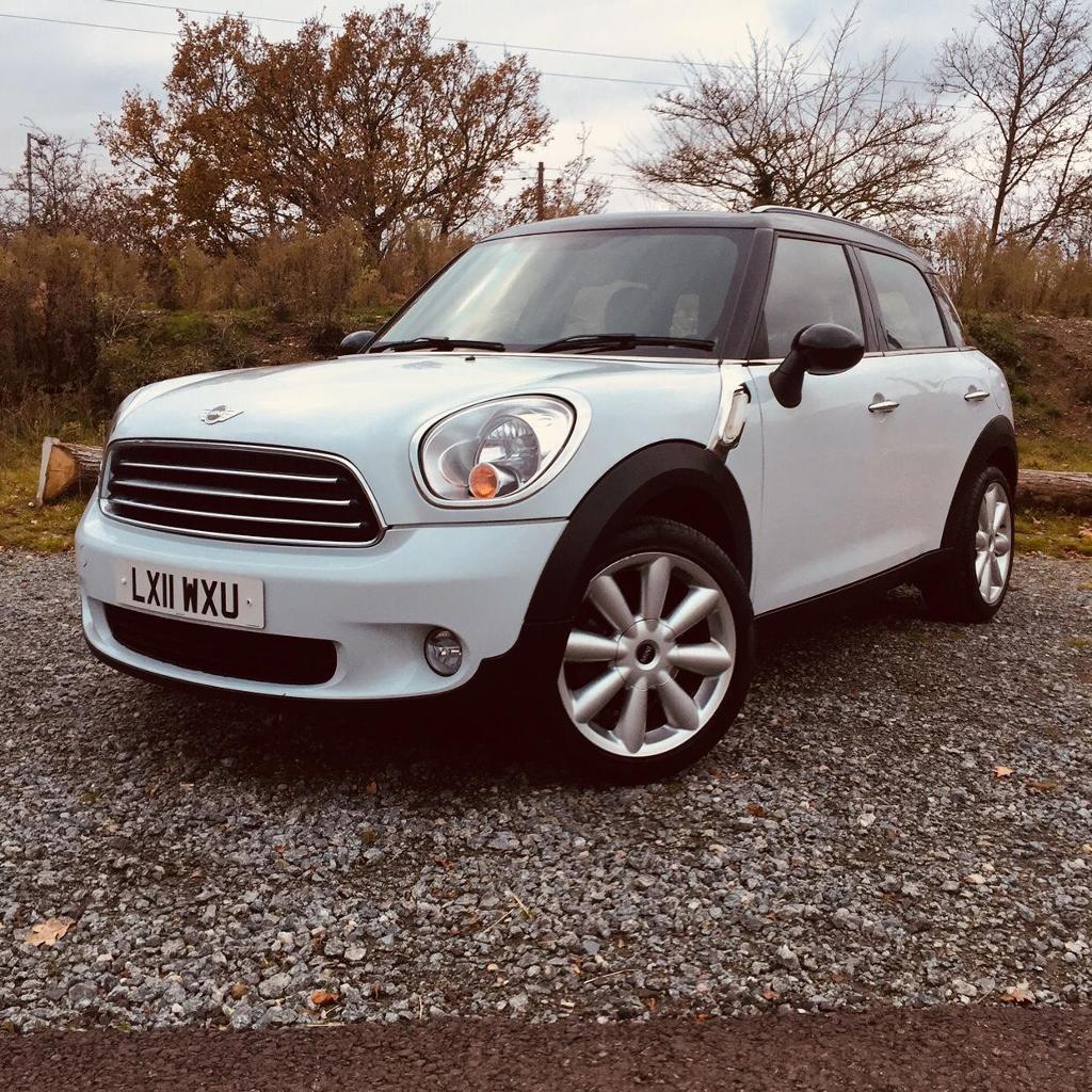 Mini Countryman 2011 sat nav low mileage leather interior in Aveley