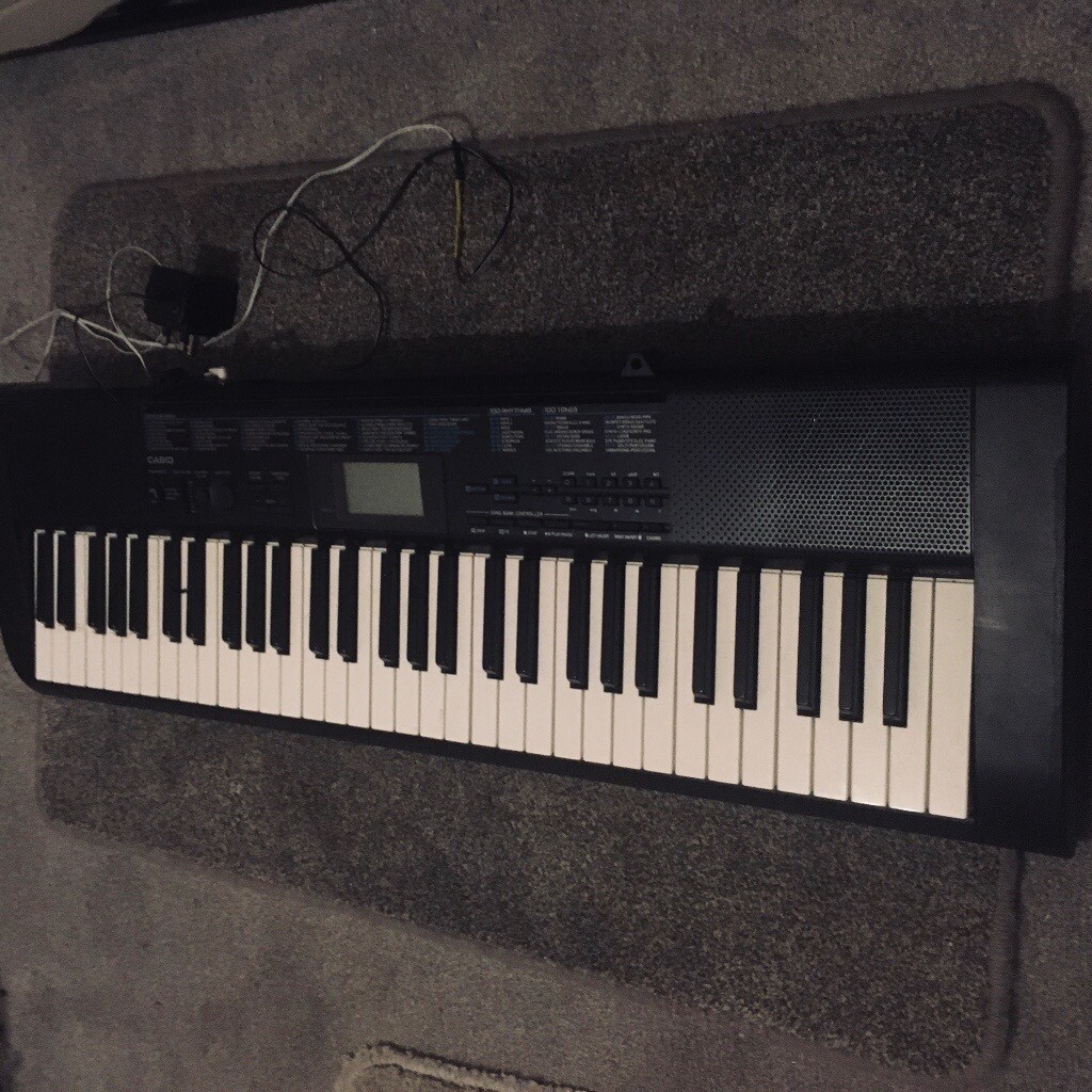 Casio CTK1200 keyboards electronic piano in Moseley, West Midlands