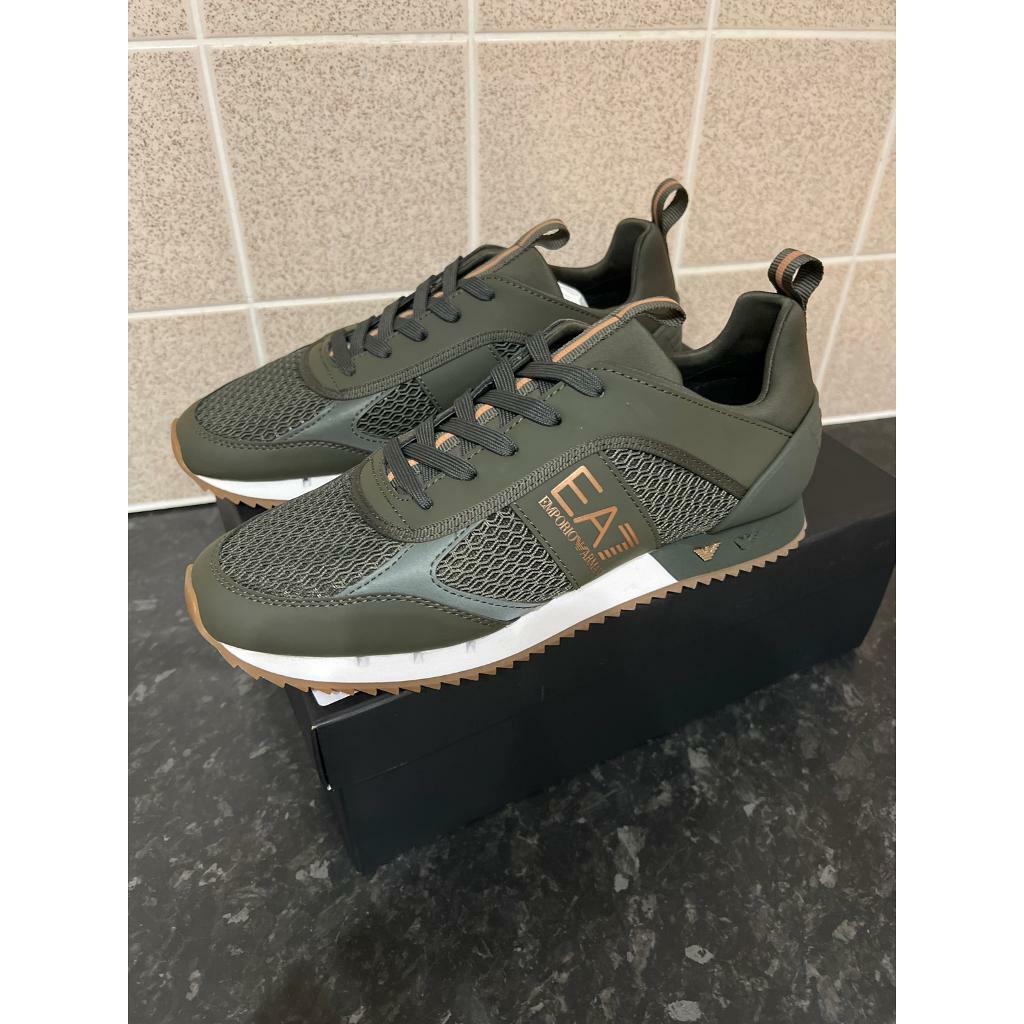 ea7 trainers green