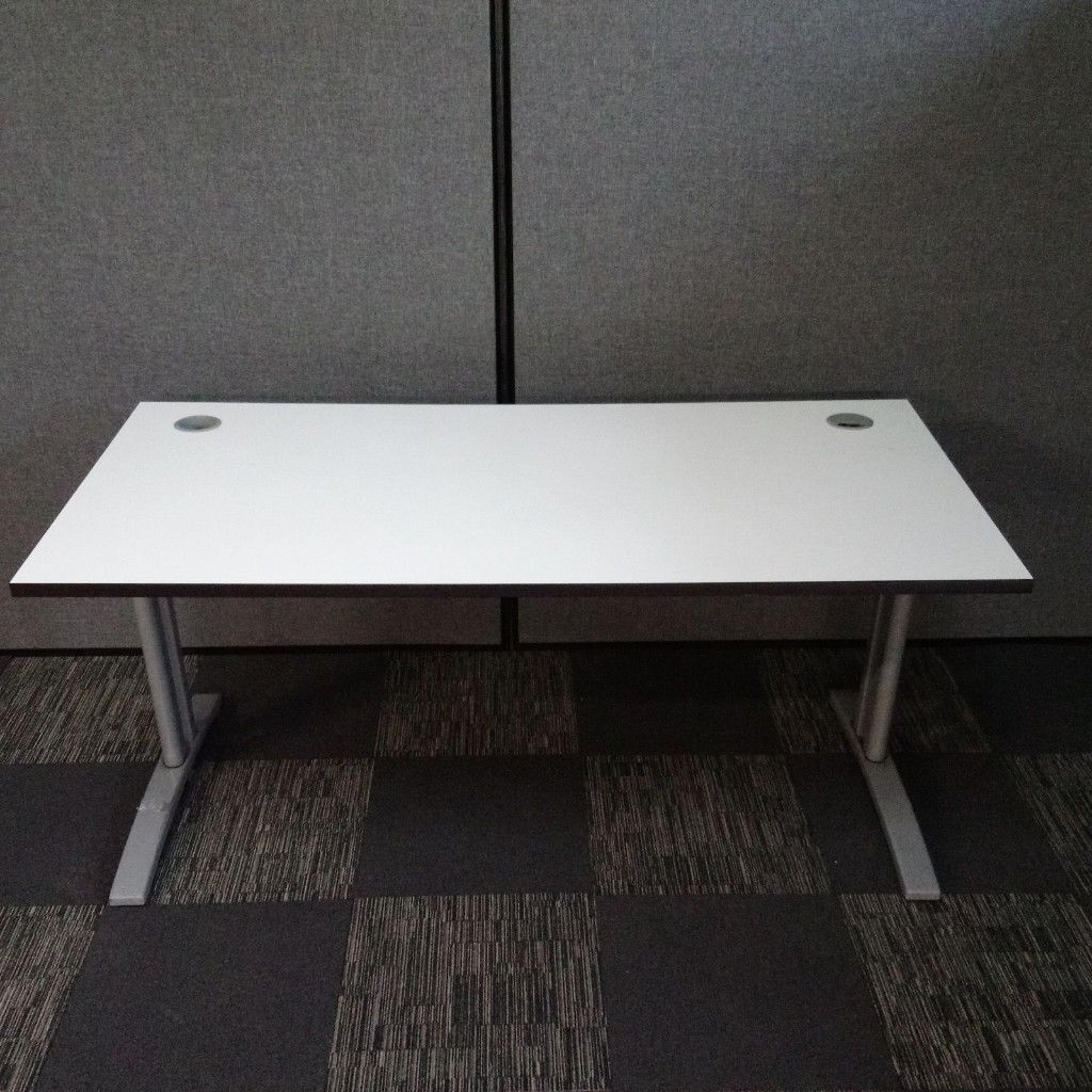 Job lot clearance office desks x 15 in Scunthorpe, Lincolnshire Gumtree