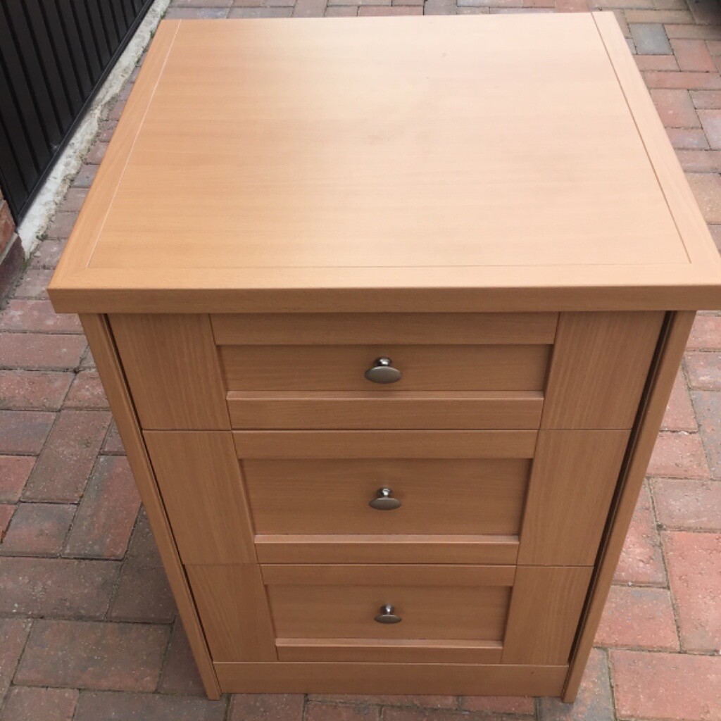 3 Drawer bedside wood effect by Schreiber in Northwich