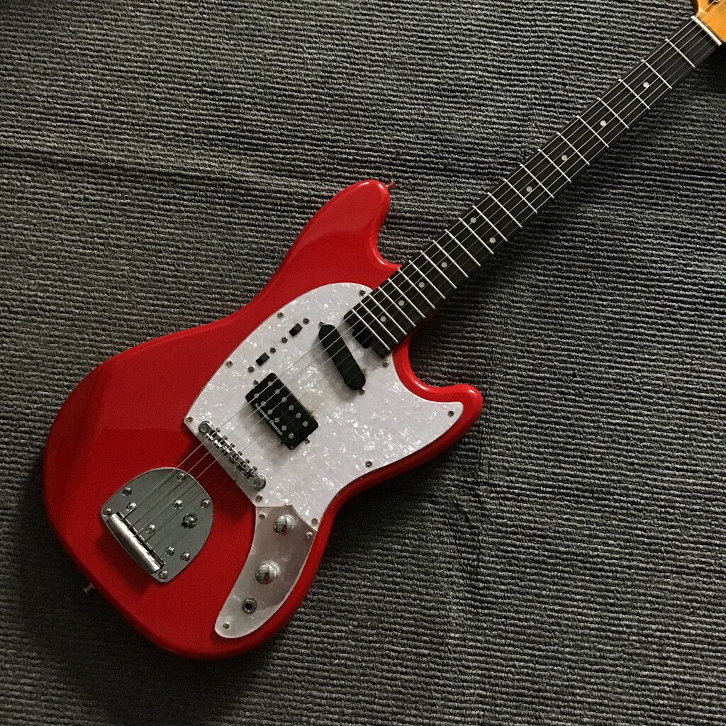 Fender Mustang エレキギター Squier Sonic Mustang Maple Neck Electric Guitar | zZounds