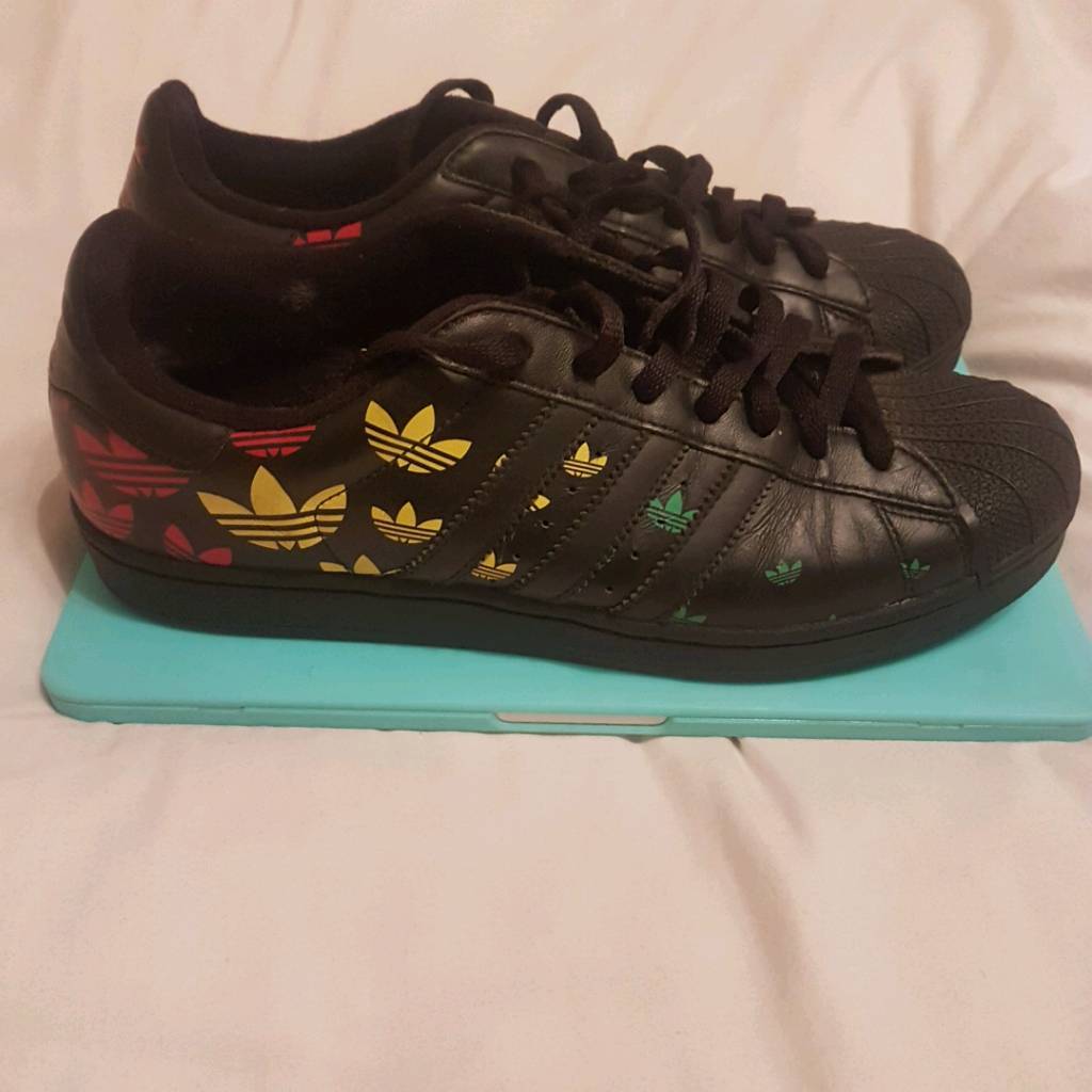 adidas trainers size 10.5 adidas trainers size 10.5