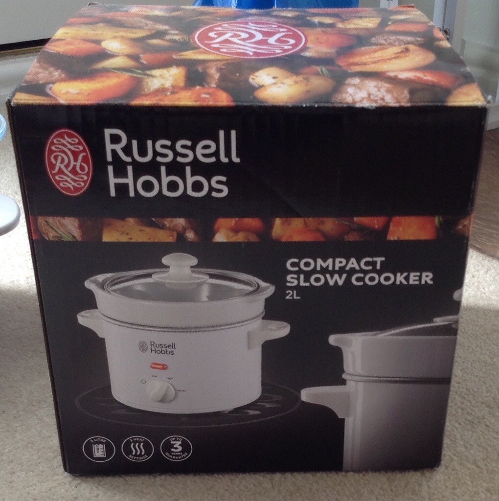 Russell Hobbs compact white slow cooker in Ingleby Barwick, County