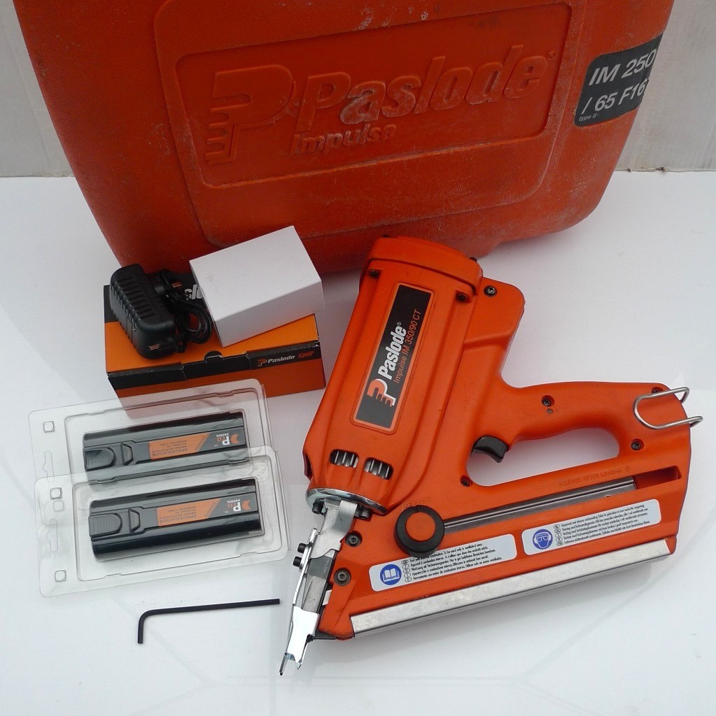 PASLODE IM350 FIRST FIX NAIL GUN SILVER PROBE,+ ACCESSORIES, + 12