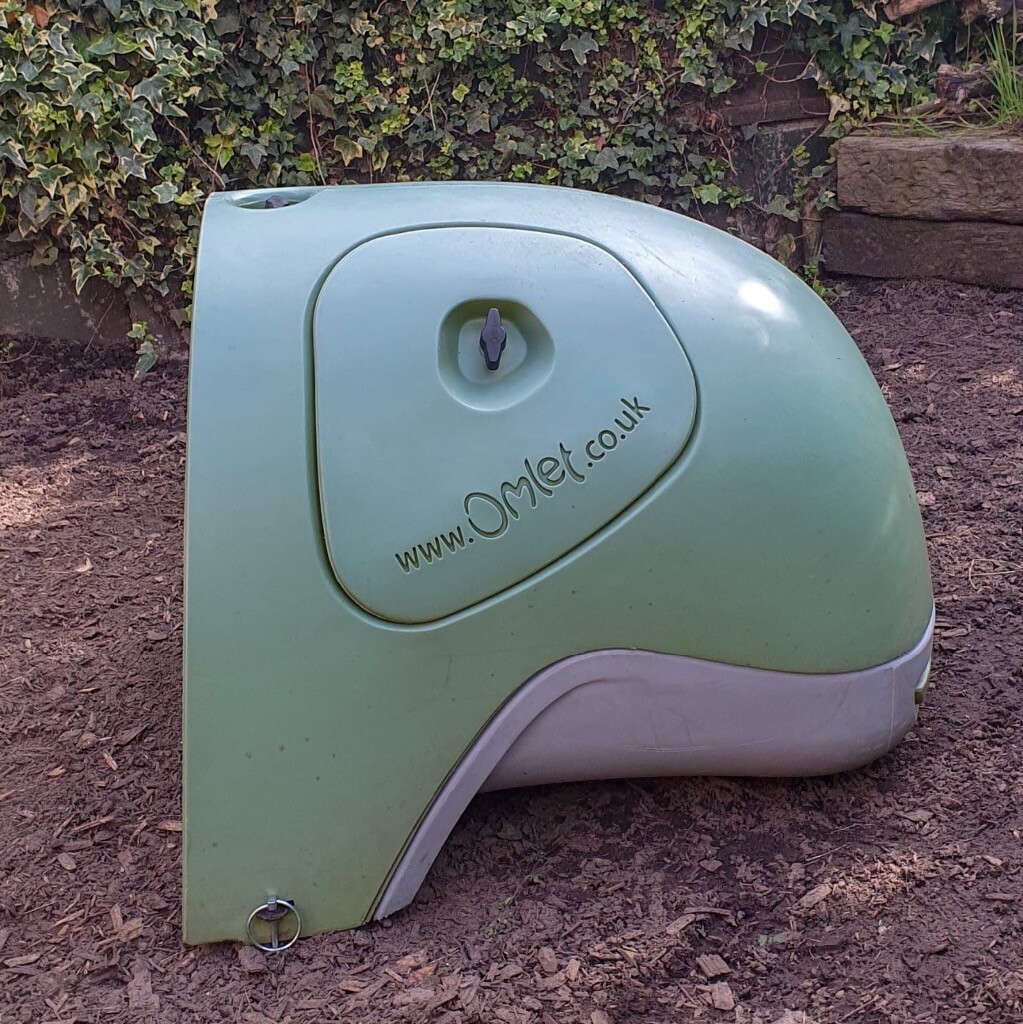 Omlet Eglu Classic chicken coop and 3 metre run in Sale, Manchester