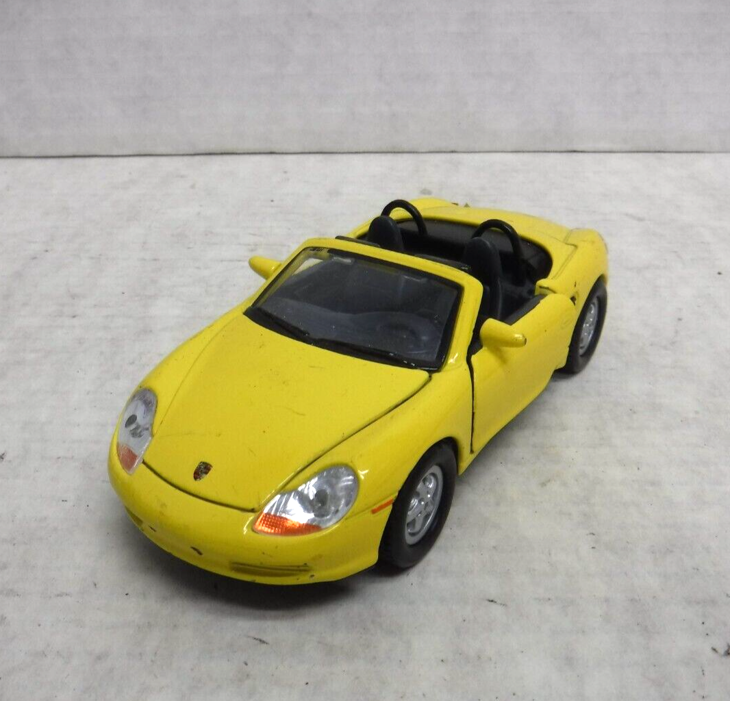 ミニカー Porsche964speedster 1/18 yellow ミニカー Porsche964speedster 1/18 yellow Porsche964Speedster