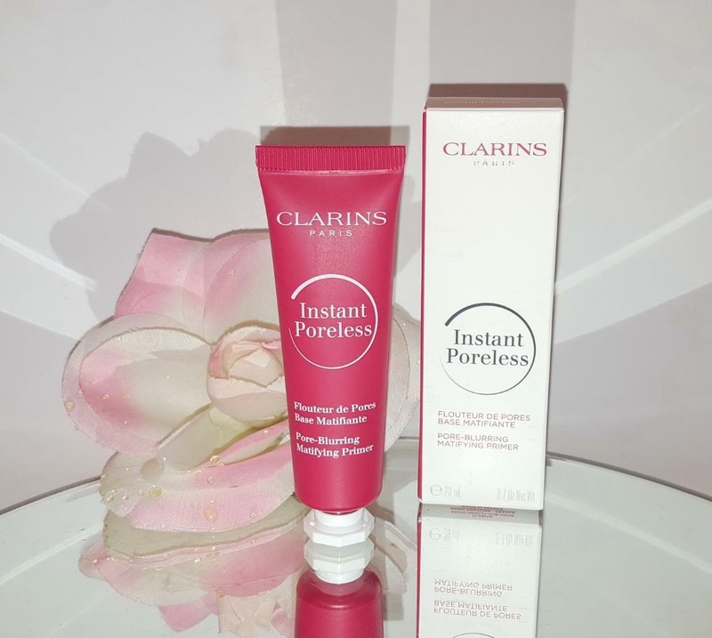 Clarins instant poreless матирующая база. Clarins poreless. Clarins instant poreless. Кларанс матирующая база под макияж. Кларанс матирующая база под макияж.