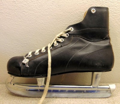 VINTAGE BILTRITE  MEN'S HOCKEY ICE SKATES SIZE 11 MADE IN CANADA