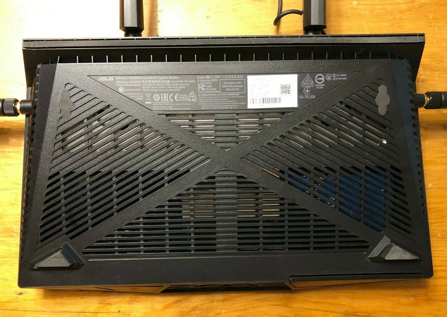 ASUS RT-AX88U Wireless Router