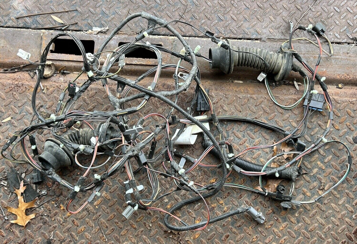 ヴィンテージ ford 6連キャブレター ホットロッド　50's m6007x2347df_1.4468.jpg