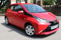 TOYOTA AYGO 1.0 VVT-i x-play 2015