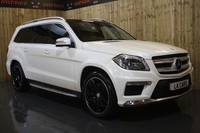 MERCEDES-BENZ GL CLASS 3.0 GL350 V6 BlueTEC AMG Sport 2015