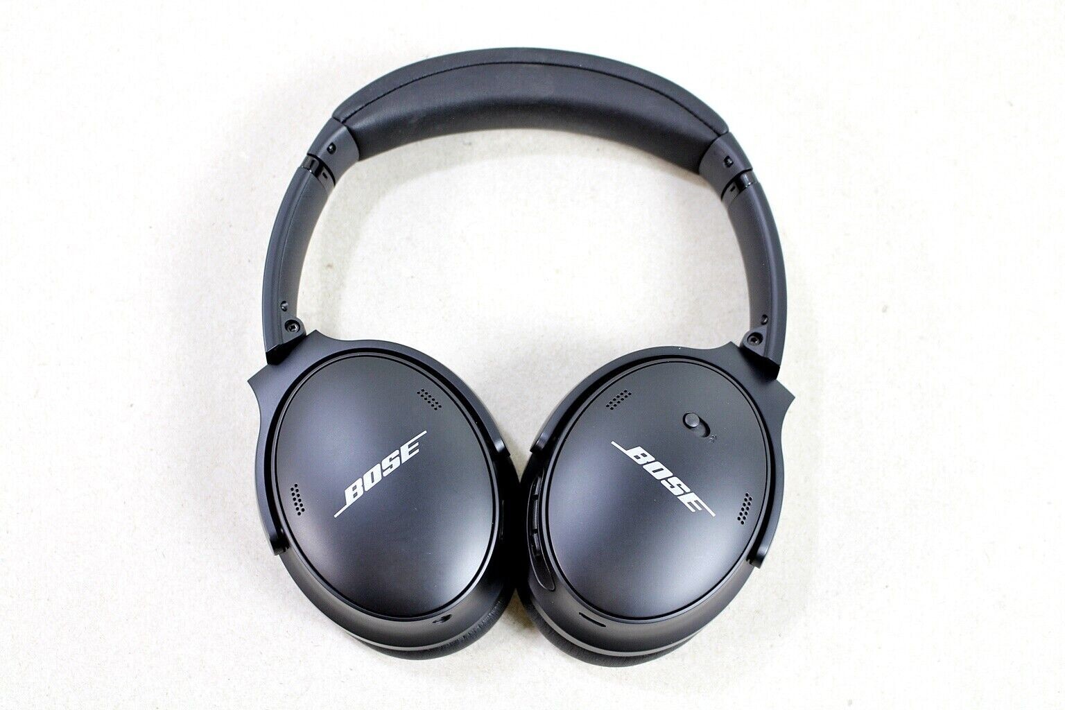 BOSE QUIETCOMFORT 45 WIRELESS NOISE CANCELLING HEADPHONES BOSE QUIETCOMFORT 45 WIRELESS NOISE CANCELLING HEADPHONES