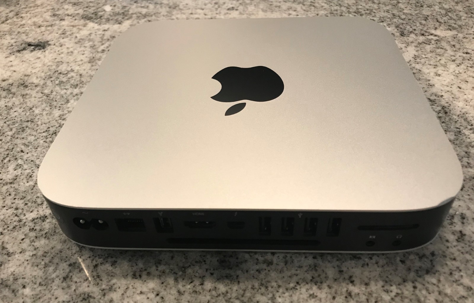 Apple Mac Mini 2012, i7 2.6GHz Quad-Core, 8GB RAM, 1TB HD!