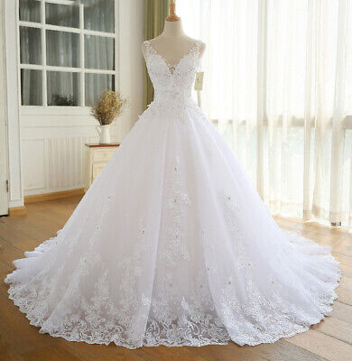 Princess Beaded Wedding Dresses Sleeveless Plus Size V-neck Bridal Gown Applique