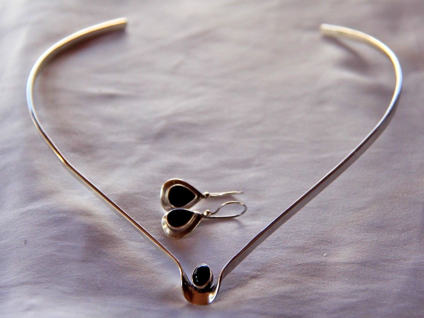 Sterling and Onyx necklace and earrings