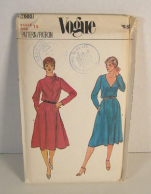 Vintage Vogue Pattern 7885 Pullover Dress with Pockets Misses' Size 14 Uncut