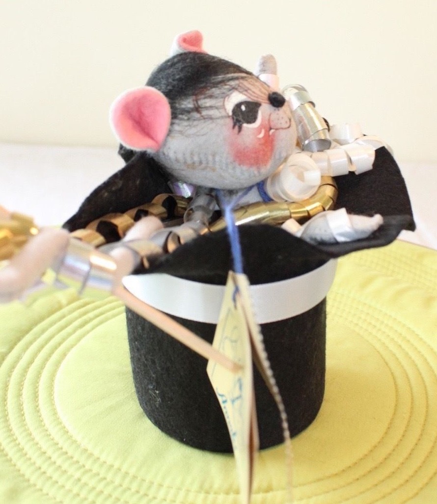 Annalee New Year Doll 7