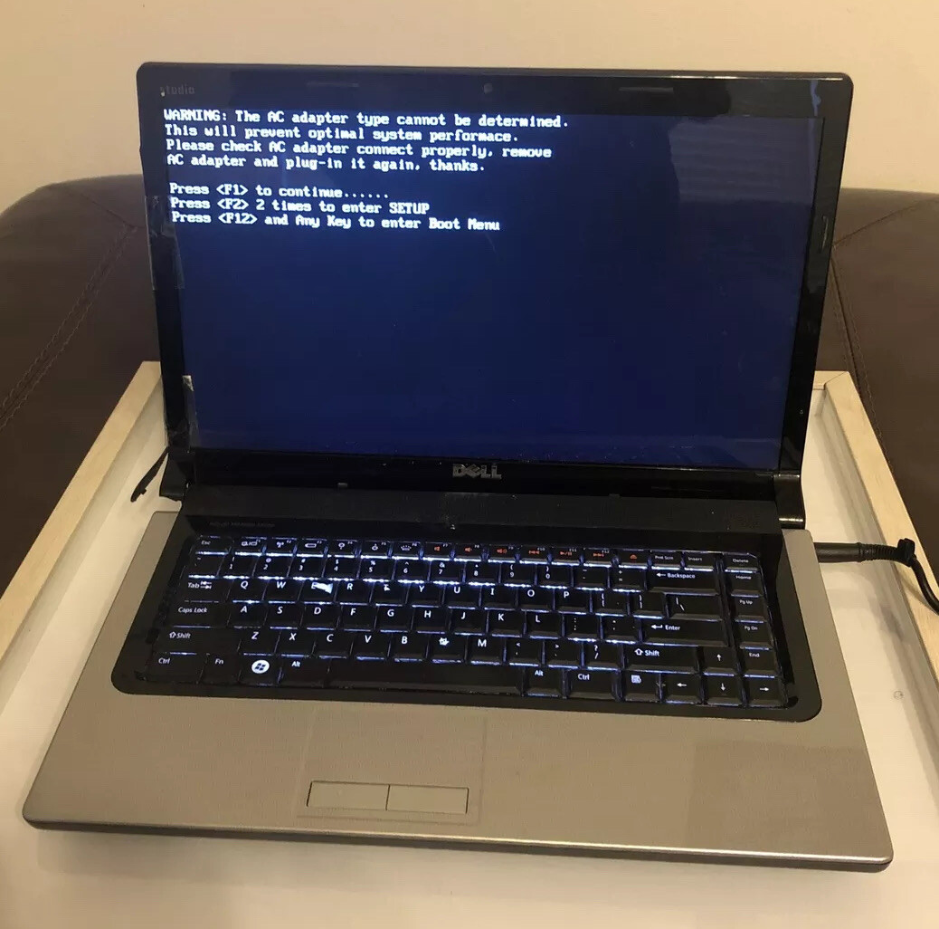 ノートパソコン DELL Studio 1555 【中古品】 $_57.JPG?set_id=880000500F