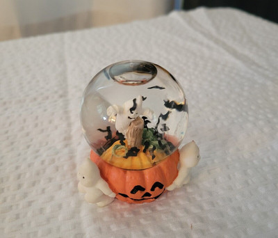 Halloween Mini Ghost water globe. 2.5'' tall with flying bats