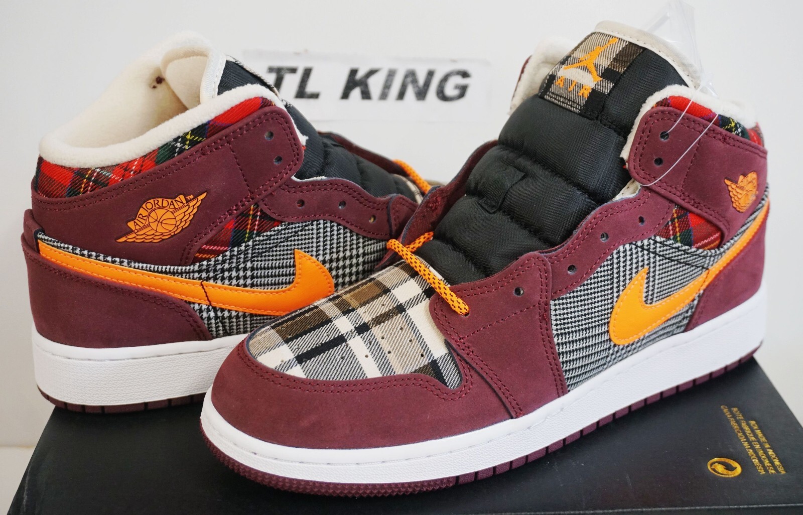 Nike Air Jordan 1 Mid SE GS Youth AJ1 Plaid Limited Edition Nike Air Jordan 1 Mid SE GS Youth AJ1 Plaid Limited Edition