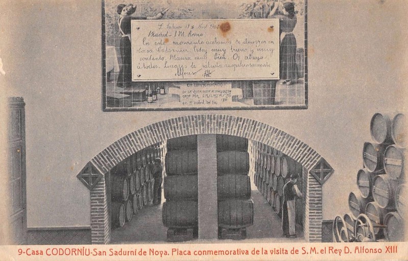 Cpa Espagne Casa Cordoniu San Sadurni De Noya Placa Comemorativa Dela Visita Rey