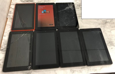 LOT OF 7 AMAZON KINDLE FIRE 5TH GENERATION 7'' TABLET Wi-Fi SV98LN 8GB-FOR P@RTS
