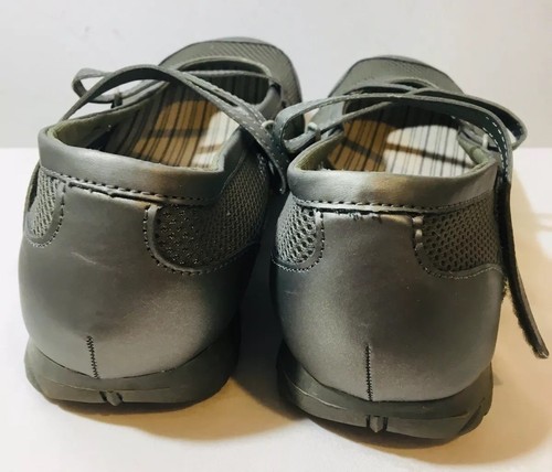 Cross Trekkers Comfort Slip On Size 11W Women’s Gray Shoes Round Toe