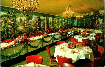 Petite Marmite Palm Beach Fla. Restaurant Interior Pucillo Chrome VTG Postcard 