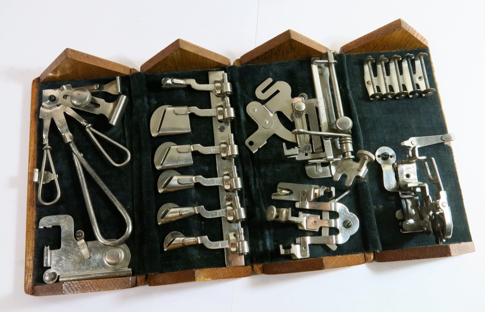 sheller 即完 handmade check ensemble Elko Plaid - Indigo Fabrics | Schumacher