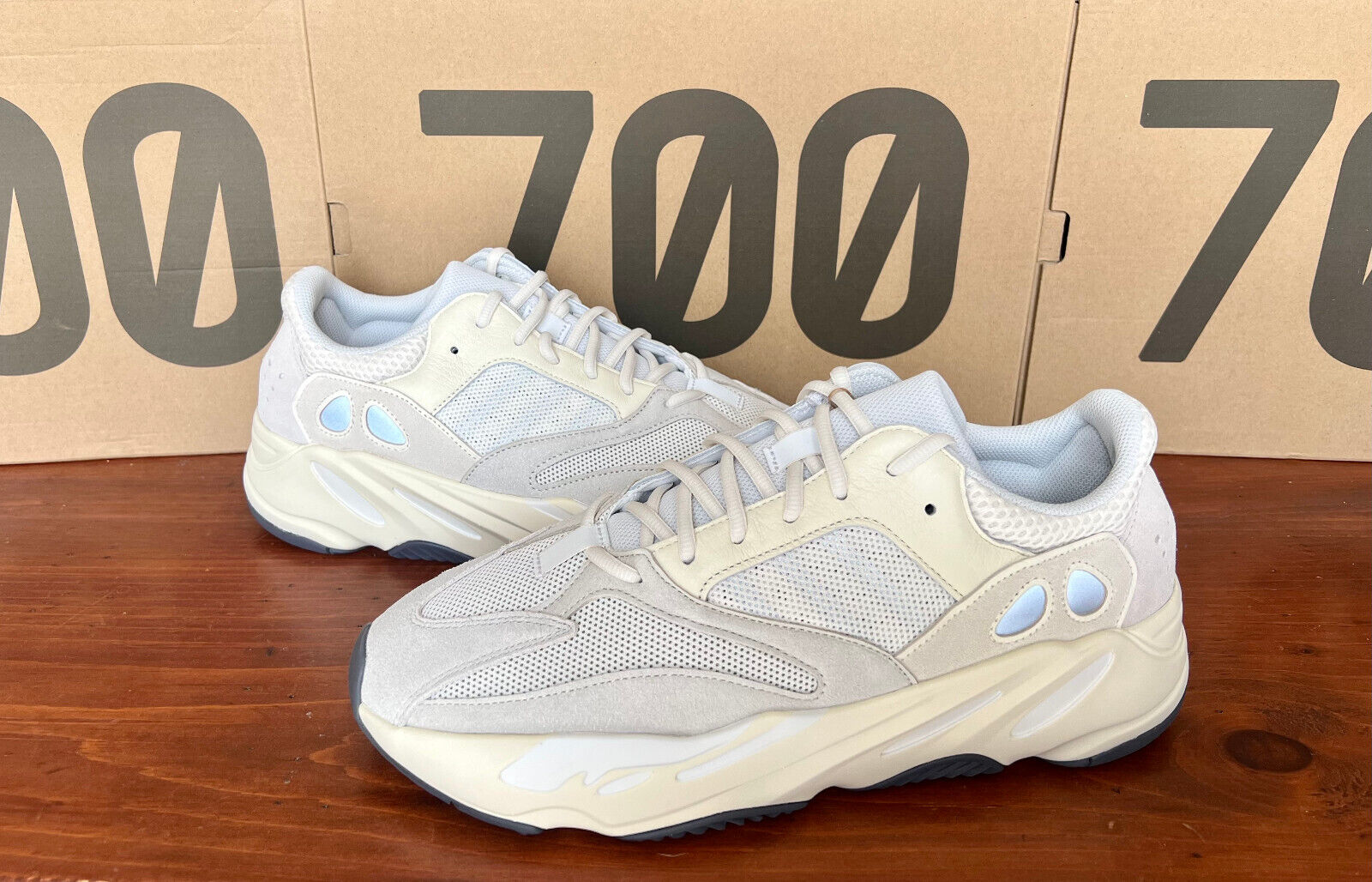 DS adidas Yeezy Boost 700 V1 Analog - EG7596 - Size 12 | eBay DS adidas Yeezy Boost 700 V1 Analog - EG7596 - Size 12 | eBay