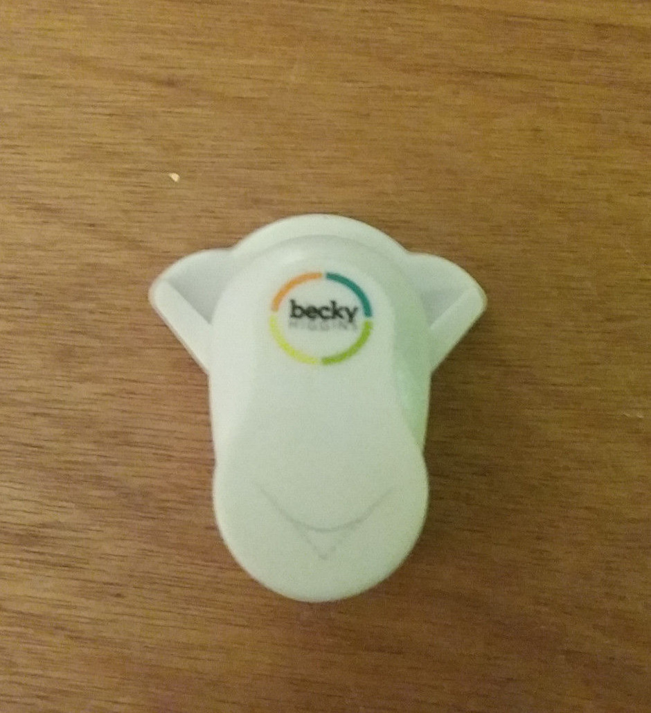 American Craft Becky Higgins Project Life Corner Rounder Punch