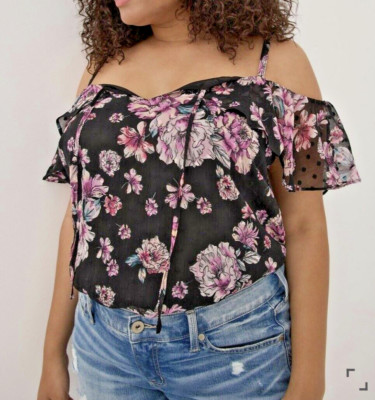 NWT Torrid 0 Black Floral Chiffon Clip Dot Cold Shoulder Short Sleeve Top L 12