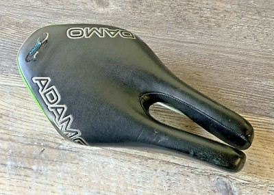 ADAMO ROAD FULL GEL SADDLE 344 GRAMS 135 MM X 245 MM BLACK AND GREEN