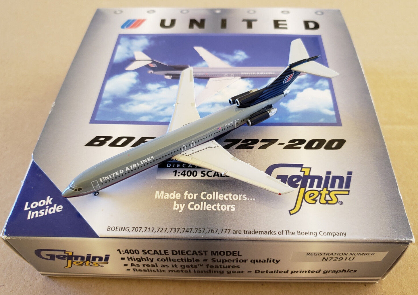 1:400 Boeing 727-200 United Airlines N7291U Battleship Grey 1:400 Boeing 727-200 United Airlines N7291U Battleship Grey