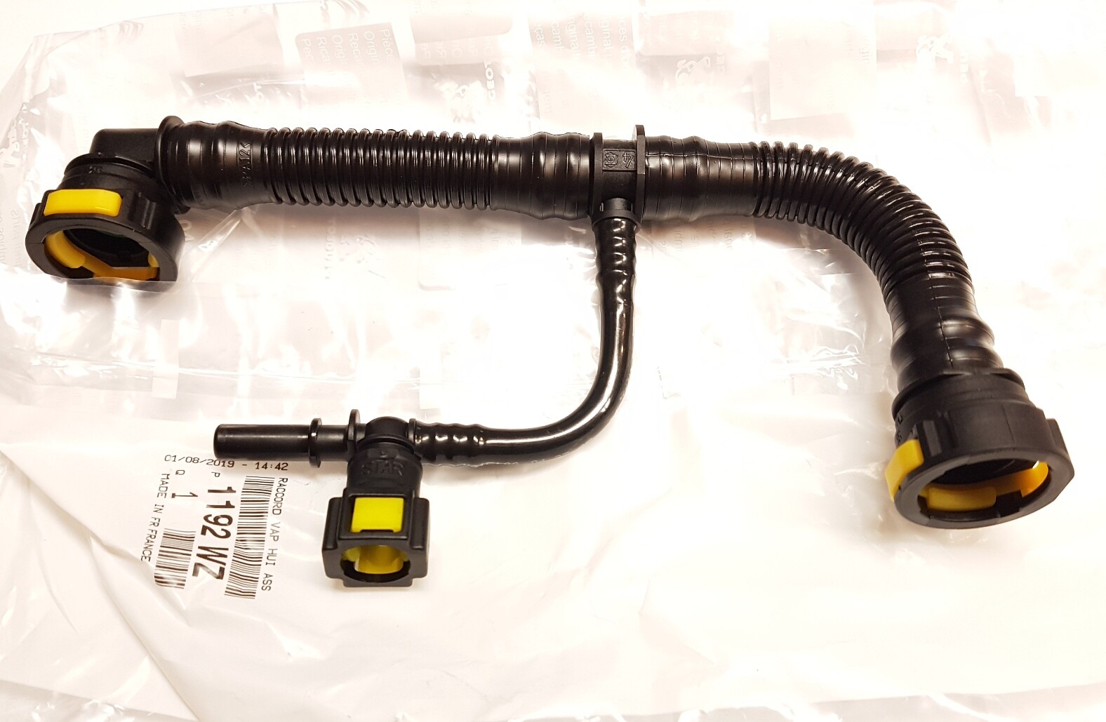 Breather Hose Pipe For Citroen C2 C3 Peugeot 1007 206 207 307 1.4l 1.6V