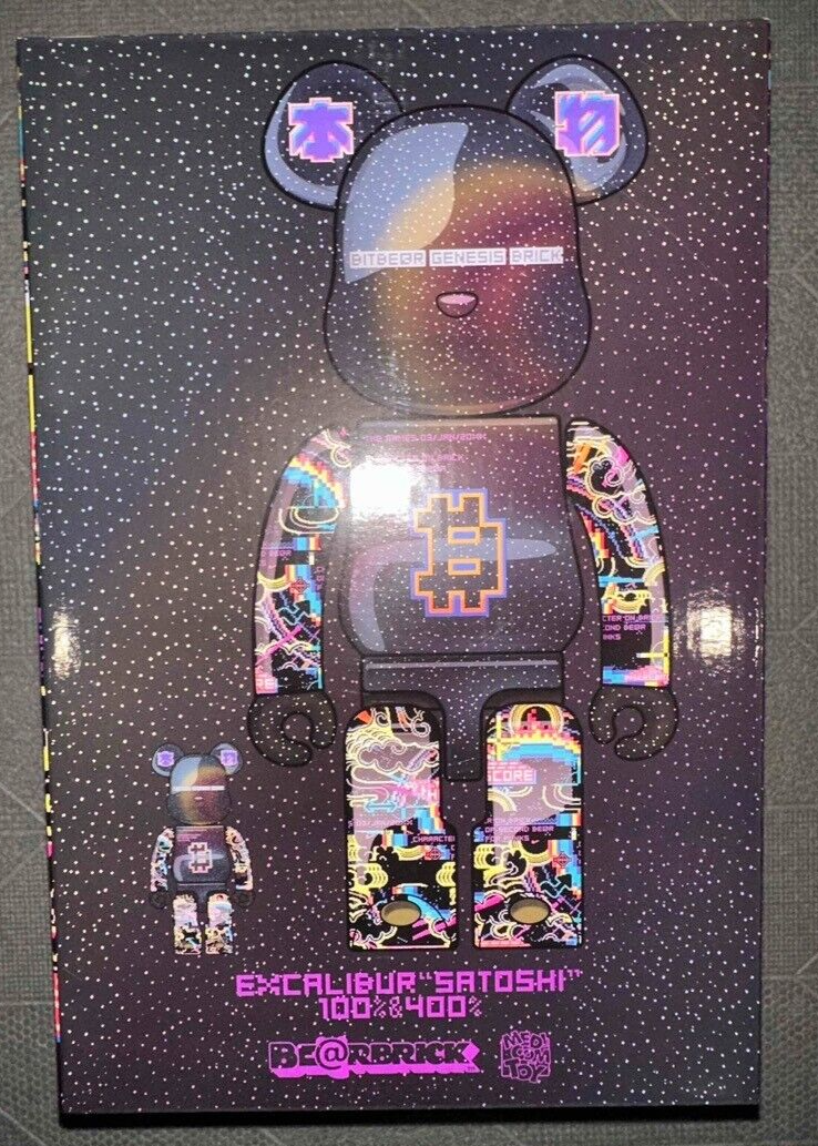 Medicom Toy BE@RBRICK EXCALIBUR SATOSHI 400% 100% Bearbrick figure Medicom Toy BE@RBRICK EXCALIBUR SATOSHI 400% 100% Bearbrick figure