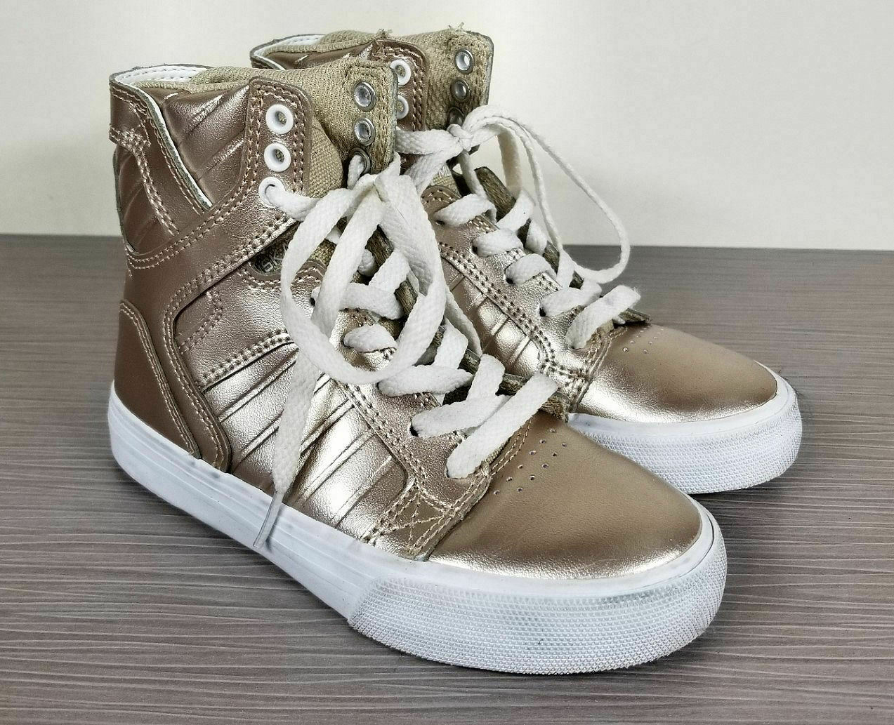 Supra Skytop High Top Sneaker, Rose Gold Leather, Big Kid Size 11 / 29